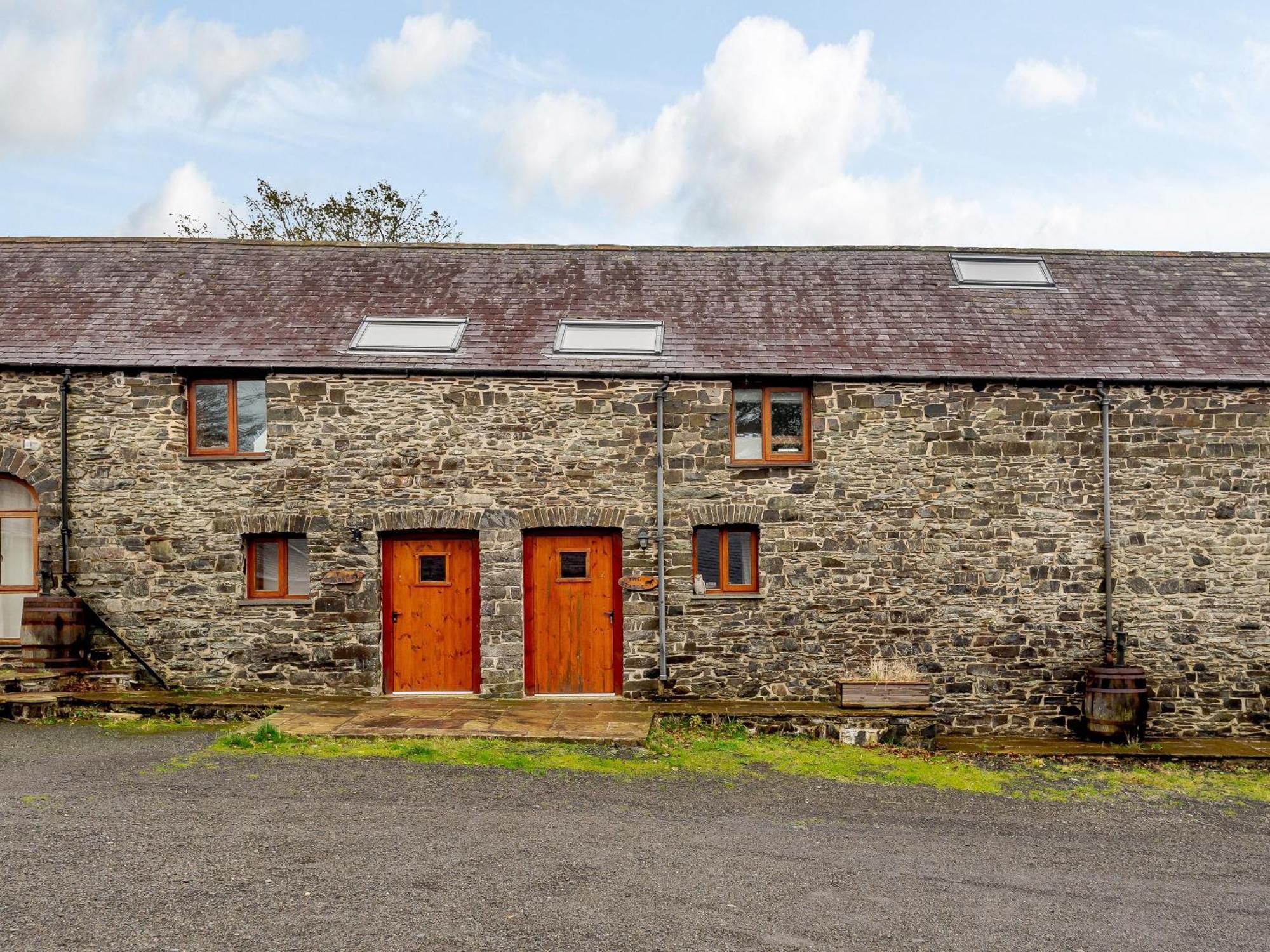 Robins Nest - Uk36208 Villa Llanfihangel-y-Creuddyn Exterior photo